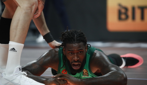 Λεσόρ για τον ένα χρόνο από τον τραυματισμό του: «Δεν ξέρω πότε θα επιστρέψω, αλλά θα δουλέψω σαν σκυλί», δείτε βίντεο