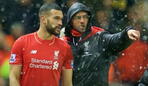 Έπαιξε σε 17 ομάδες σε 16 χρόνια καριέρας και αποσύρθηκε ο Κόκερ