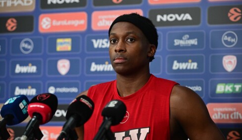 Άλλος άνθρωπος ο Νιλικίνα: Έλυσε τα κοτσιδάκια και άφησε αφάνα, δείτε φωτογραφίες