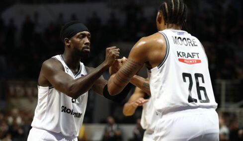 Ασταμάτητος ο ΠΑΟΚ διέλυσε με 106-88 τον Πανιώνιο στο ντεμπούτο του Μπέβερλι, δείτε βίντεο