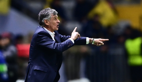 Ολυμπιακός: Συνεχίζει έως το 2027 ο Μεντιλίμπαρ, αναμένονται ανακοινώσεις 
