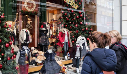 Στόχος του λιανεμπορίου ο τζίρος να ξεπεράσει τα 4,5 δισ. ευρώ τον Δεκέμβριο 