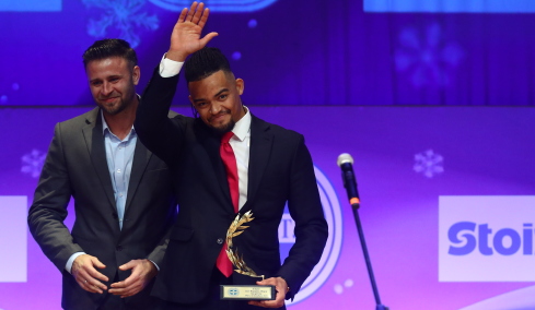 Ο Εμμανουήλ Καραλής κορυφαίος Έλληνας αθλητής για το 2025: Ο ουρανός δεν έχει όρια, βίντεο 