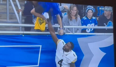 Παίκτης NFL γρονθοκόπησε οπαδό, επειδή τον αποκάλεσε με το πλήρες όνομά του, δείτε βίντεο