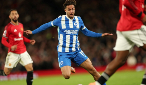 Άσχημα νέα για Κωστούλα: Η Μπράιτον βγαίνει στην αγορά για επιθετικό