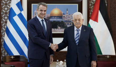 Μητσοτάκης: Σημαντικός ο διάλογος για την ειρήνη στη Γάζα με σεβασμό στο διεθνές δίκαιο - Αμπάς: Ευχαριστώ την Ελλάδα για τη στήριξη στα δικαιώματά μας