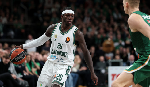 Ζαλγκίρις - Παναθηναϊκός 68-77 (Δ' περίοδος): Μεγάλη αντεπίθεση των πρασίνων και θρίλερ στο Κάουνας, Live η αναμέτρηση
