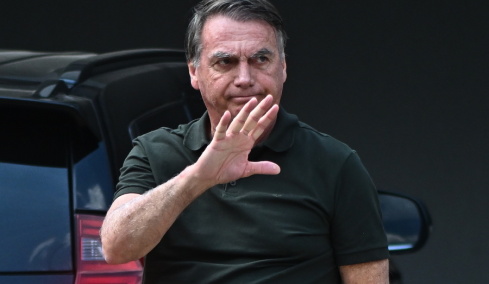 Στο νοσοκομείο ο Μπολσονάρου: Υποβλήθηκε σε χειρουργείο για κήλη