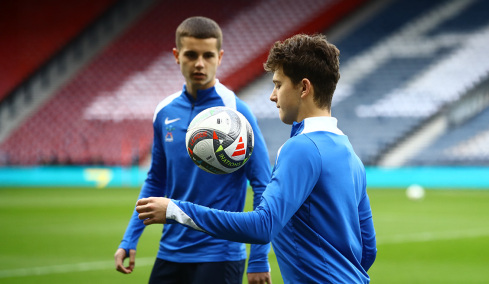 Καρέτσας και Μουζακίτης στην ελίτ των νεαρών παικτών παγκοσμίως: Στα ύψη η χρηματιστηριακή τους αξία 