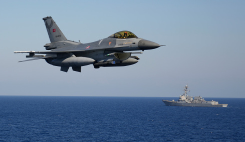 Προκλητική δήλωση από το υπουργείο Άμυνας της Τουρκίας: Για τις παραβιάσεις στο Αιγαίο ευθύνεται η... ελληνική προσέγγιση!