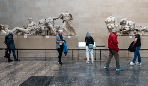 Γλυπτά του Παρθενώνα: Θα συνεχίσουν να εκτίθενται σε άλλο χώρο του Βρετανικού Μουσείου λόγω της ανακαίνισης που ξεκινά το 2026