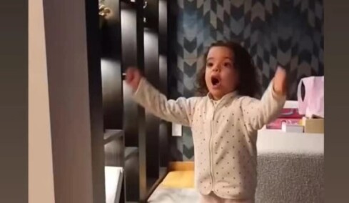 Η κόρη του Τσικίνιο τραγουδά τον ύμνο του Ολυμπιακού, δείτε βίντεο 