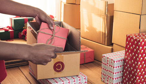 Προσοχή στην παράδοση δεμάτων: Νέα απάτη κατακλύζει την Ευρώπη