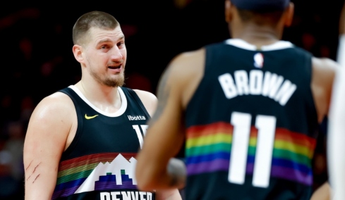 NBA: Αδιανόητη παράσταση του Γιόκιτς με 56 πόντους, 16 ριμπάουντ και 15 ασίστ στη νίκη των Νάγκετς με 142-138 κόντρα στους Τίμπεργουλβς