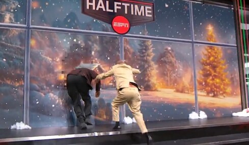 Βίντεο: Ο Σακίλ Ο'Νιλ κατέστρεψε το video wall στο στούντιο του ESPN