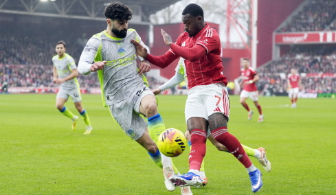 Νότιγχαμ Φόρεστ - Μάντσεστερ Σίτι 1-2: Μεγάλο διπλό για τους «Πολίτες» με λυτρωτή τον Τσερκί, δείτε τα γκολ