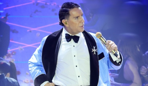 «Σας ευχαριστώ για το πώς αντιδράσατε, ήταν ένας δύσκολος χρόνος» - Το μήνυμα του Μαζωνάκη με ευχές για καλή χρονιά, δείτε βίντεο