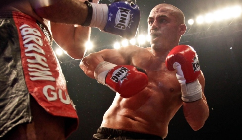 Μιχάλης Ζαμπίδης: Επιστρέφει στα ρινγκ ο «Iron Mike», το βίντεο της ανακοίνωσής του