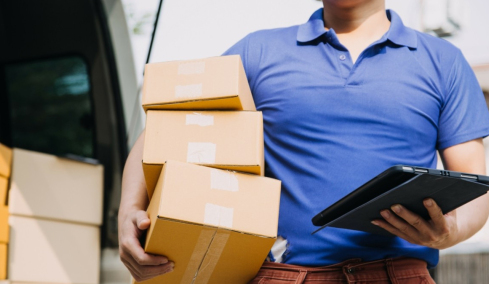 Το 85% των Ελλήνων ψωνίζει από ασιατικές πλατφόρμες: Αψηφούν τους κινδύνους, προτιμούν ρούχα, παπούτσια, ηλεκτρονικά και είδη για το σπίτι