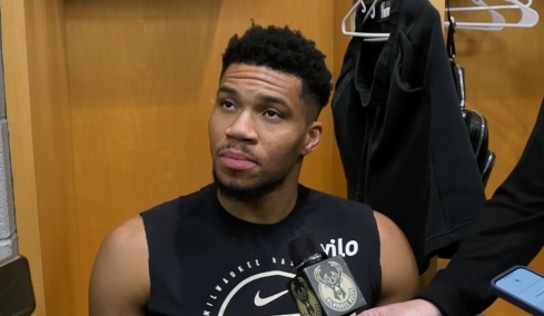 Εκνευρίστηκε ο Αντετοκούνμπο σε ερώτηση για το μέλλον του: «Είναι ασέβεια να με ρωτάτε αν θέλω να είμαι εδώ»