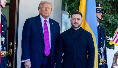 Live η συνάντηση Τραμπ - Ζελένσκι, πάνω από μια ώρα μίλησε με τον Πούτιν ο Αμερικανός πρόεδρος, θα ξαναμιλήσει και μετά