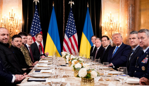 Live: Ολοκληρώθηκε η συνάντηση Τραμπ - Ζελένσκι - Σύντομη συνέντευξη τύπου θα δώσουν οι δύο ηγέτες
