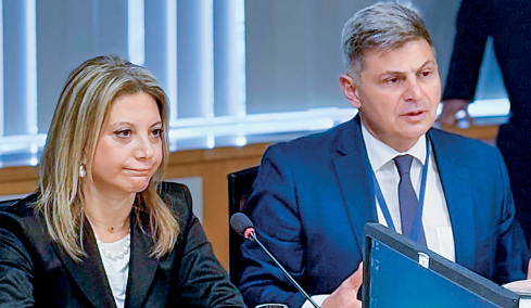 Κόμμα Καρυστιανού: Το αίνιγμα του αρχηγού και στο βάθος... Φαραντούρης, τα πρόσωπα και ο πυρήνας του Βορρά, τι δήλωσε στο ΘΕΜΑ