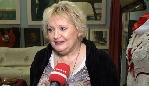 Καίτη Φίνου: Δεν έχω τον φόβο αν θα βγάλω το ενοίκιο, θεωρώ πως είμαι ευλογημένη που βρέθηκε στον δρόμο μου η Άννα Φόνσου