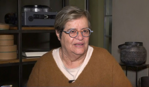 Ντέπυ Γκολεμά: Όλες αυτές τις κυρίες της τηλεόρασης τις βλέπεις και νομίζεις ότι θα πάνε στο γκαλά του Μονακό