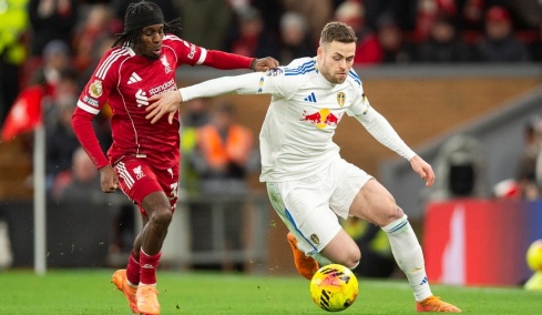 Τέσσερα παιχνίδια και ισάριθμες ισοπαλίες στην Premier League: Πρωτοχρονιάτικες γκέλες για Λίβερπουλ και Σίτι, δείτε βίντεο 