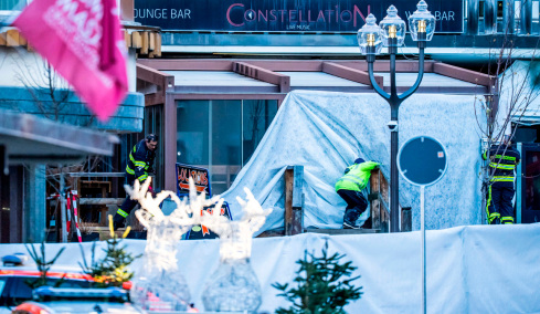 Τραγωδία στο Κραν Μοντανά: Από πυροτεχνήματα  προκλήθηκε η πολύνεκρη έκρηξη στο μπαρ του πολυτελούς θερέτρου, σύμφωνα με το επικρατέστερο σενάριο