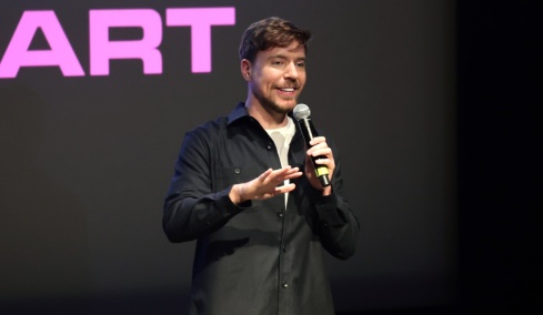 MrBeast: Αγωγή κατά της εταιρείας του από πρώην εργαζόμενη, καταγγέλλει σεξουαλική παρενόχληση και διάκριση λόγω φύλου