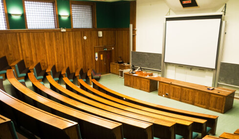 Αθάνατη... Ελληνίδα μάνα: Ο κανακάρης της αντέγραψε με AI, μηδενίστηκε και η μητέρα του απαίτησε από καθηγητή του Πανεπιστημίου Κρήτης αναβαθμολόγηση 