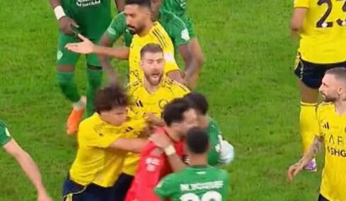 Ήρθαν στα χέρια στη Σαουδική Αραβία: Δέχτηκε χαστούκι ο Ζοάο Φέλιξ, πρώτη ήττα για την Αλ Νασρ, δείτε βίντεο
