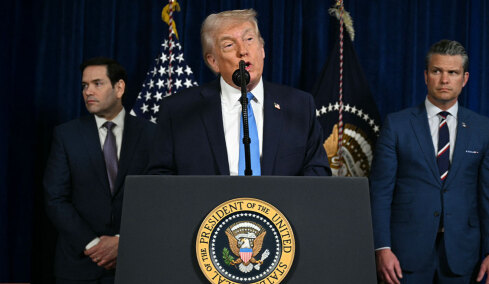 Live οι εξελίξεις στη Βενεζουέλα-  Τραμπ: Θα κρατήσουμε τον έλεγχο της χώρας μέχρι να γίνει δημοκρατική διαδοχή - H Κούβα είναι επίσης μια χώρα που χρειάζεται βοήθεια