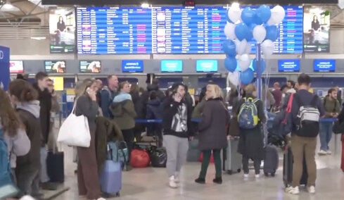 Χάος στο Ελευθέριος Βενιζέλος: Καθηλωμένα αεροπλάνα, ταλαιπωρία για χιλιάδες επιβάτες