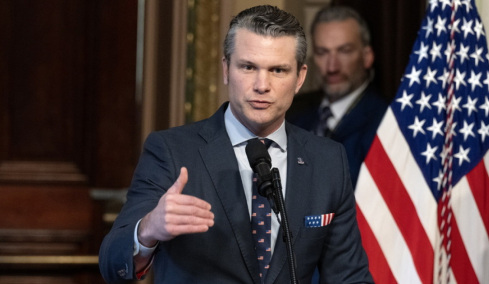 Χέγκσεθ: Η επίθεση στο Ιράν ήταν η πιο φονική, σύνθετη και ακριβής στην ιστορία