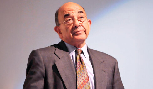 Ο δικαστής που είπε «όχι» στον Τραμπ θα απαγγείλει τις κατηγορίες στον Μαδούρο: Ποιος είναι ο 92χρονος Άλβιν Χέλερστάιν