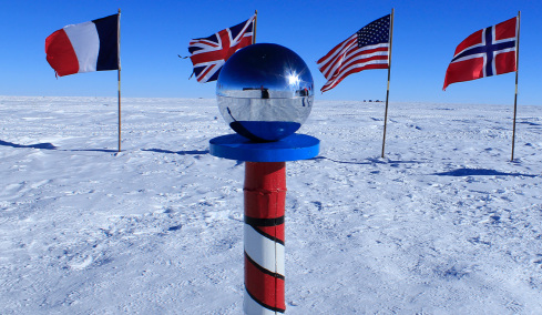 Οι επιστήμονες μετακίνησαν τον Νότιο Πόλο: Γιατί αλλάζει θέση κάθε χρόνο