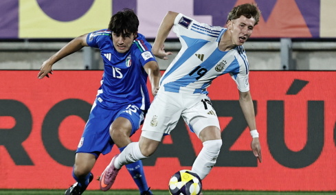 Τέλος στο σίριαλ Σαντίνο Αντίνο: Οριστική συμφωνία Παναθηναϊκού με τη Γοδόι Κρουζ για τη μεταγραφή του 20χρονου Αργεντινού