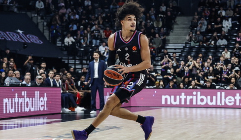 Με κορυφαίο τον Ιφί η Παρί 84-79 την Εφές στην Πόλη, βίντεο 