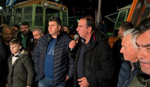 Τα μπλόκα Νίκαιας και Καρδίτσας «ζητούν  διάλογο» με τον πρωθυπουργό, αλλά προχωρούν σε κλιμάκωση με αποκλεισμούς από αύριο!