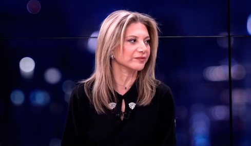 Ντόμινο εξελίξεων με φόντο το κόμμα Καρυστιανού: Οι εξηγήσεις Φαραντούρη, οι βολές Πολάκη, ΚΚΕ και Βελόπουλου και οι υπαινιγμοί της Ζωής