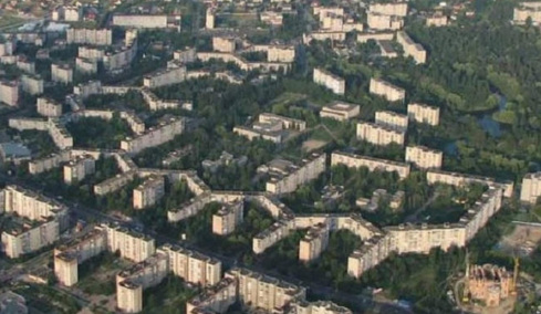 Το μεγαλύτερο κατοικημένο κτίριο στον κόσμο «κρύβεται» στην Ουκρανία: Στεγάζει πάνω από 10.000 κατοίκους