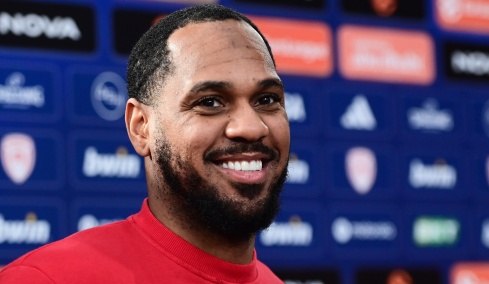 Μόντε Μόρις: «Όσο παίζω γίνομαι πιο επιθετικός και δημιουργικός»
