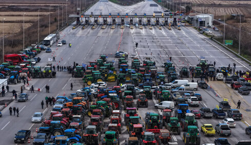 Διαβουλεύσεις για συνάντηση αγροτών και Μητσοτάκη με ανοιχτούς δρόμους - Συνεχής ενημέρωση από το protothema.gr για τα μπλόκα