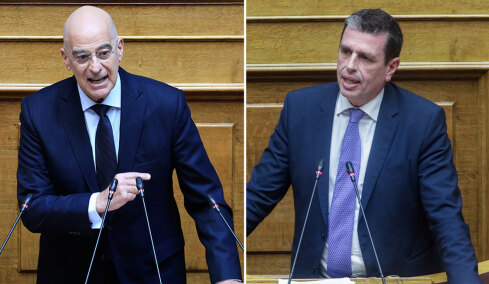 Έντονος διάλογος Δένδια - Καιρίδη στο καφενείο της Βουλής μετά το επεισόδιο με την Κωνσταντοπούλου