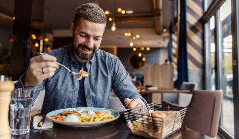 Αυγά: Ποια είναι τα πιο υγιεινά – Tips μαγειρικής από τον διαιτολόγο