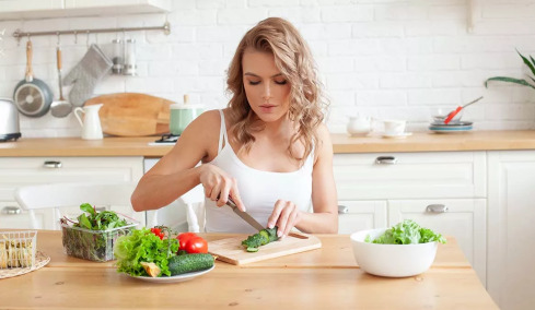 Τα πάνω κάτω στη διατροφική πυραμίδα φέρνει η κυβέρνηση Τραμπ στις ΗΠΑ
