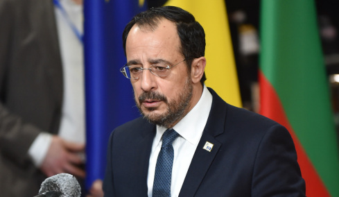 Σάλος από βίντεο με διαλόγους για μίζες στο Προεδρικό της Κύπρου - Αμήχανη η Λευκωσία, «προϊόν λάσπης», απαντά 